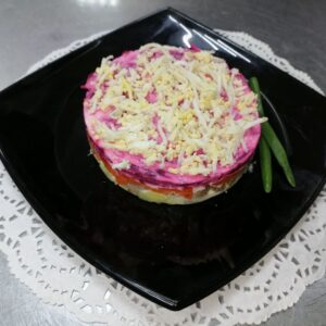 Салат "Сельдь под шубой" 100гр