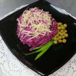 Салат "Свекла с чесноком и сыром", 100гр
